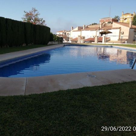 Villa Pitato Nuevo, Cerca De La Playa, Parking En La Puerta Del Alojamiento La Cala Del Moral エクステリア 写真