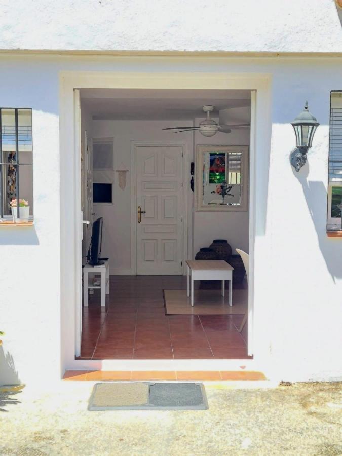 Villa Pitato Nuevo, Cerca De La Playa, Parking En La Puerta Del Alojamiento La Cala Del Moral エクステリア 写真