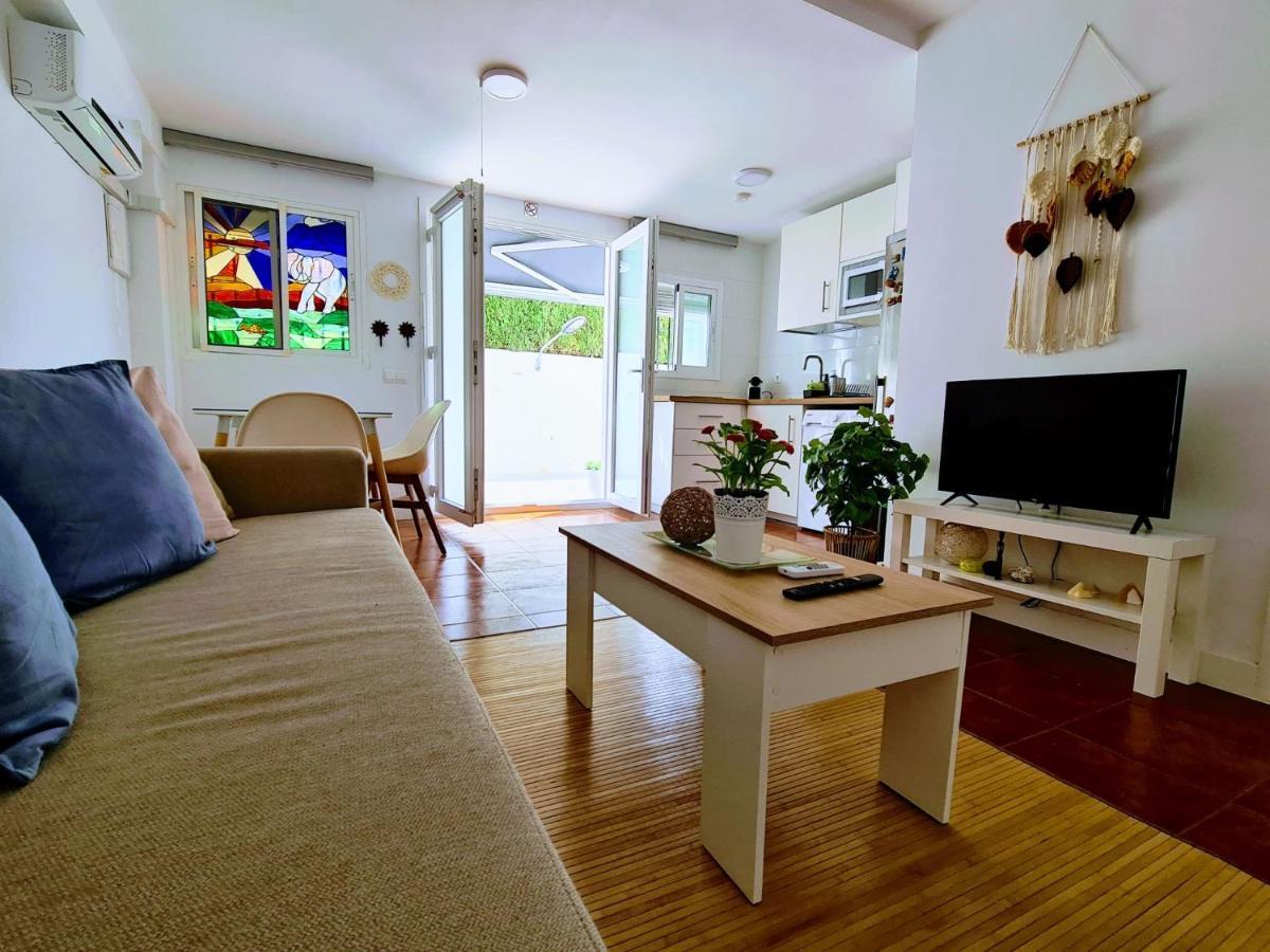Villa Pitato Nuevo, Cerca De La Playa, Parking En La Puerta Del Alojamiento La Cala Del Moral エクステリア 写真